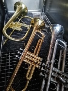 Tieftemperaturbehandlung von Musikinstrumenten